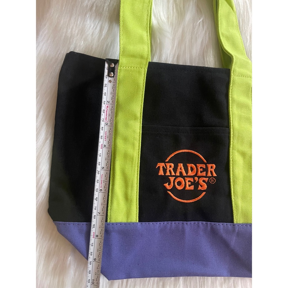 Trick or Treat Trader Joe's 4 Mini Halloween Multicolor Canvas Tote Bag Bundle - Picture 3 of 10